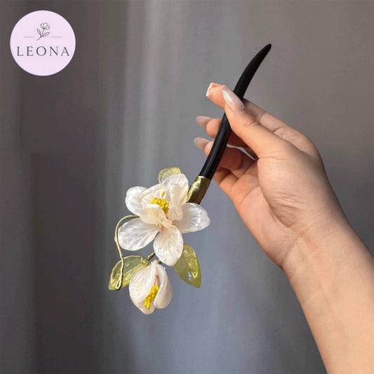 Gardenia Hair Pin