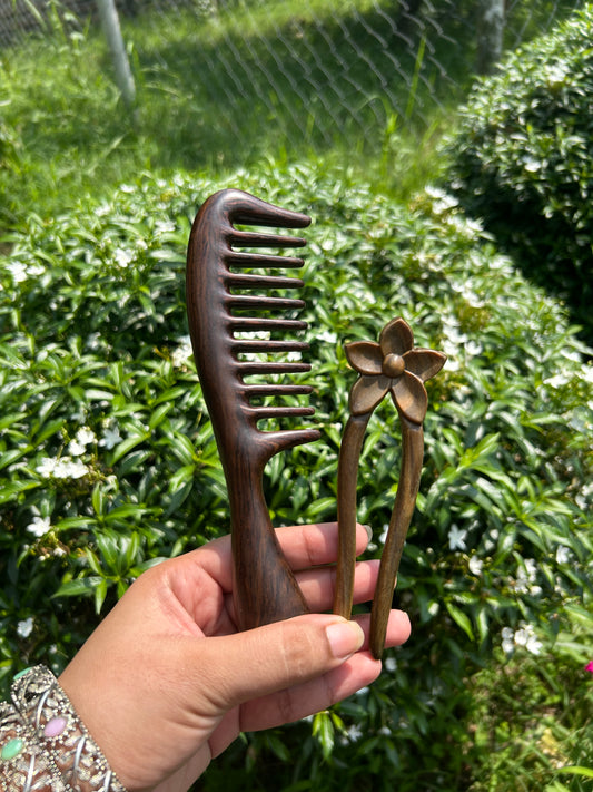 11 teeth Comb and Sandalwood Noyontara Hairpin - Combo Package