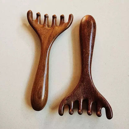 Wooden scalp massager with handle for daily use