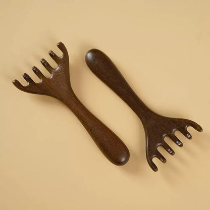 Sandalwood handle scalp massager, single piece